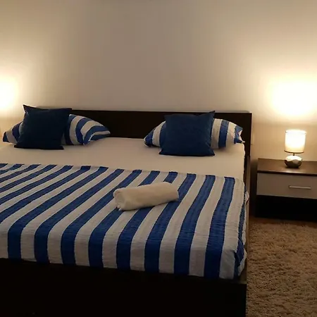 דירה Apartman Paula טרוגיר